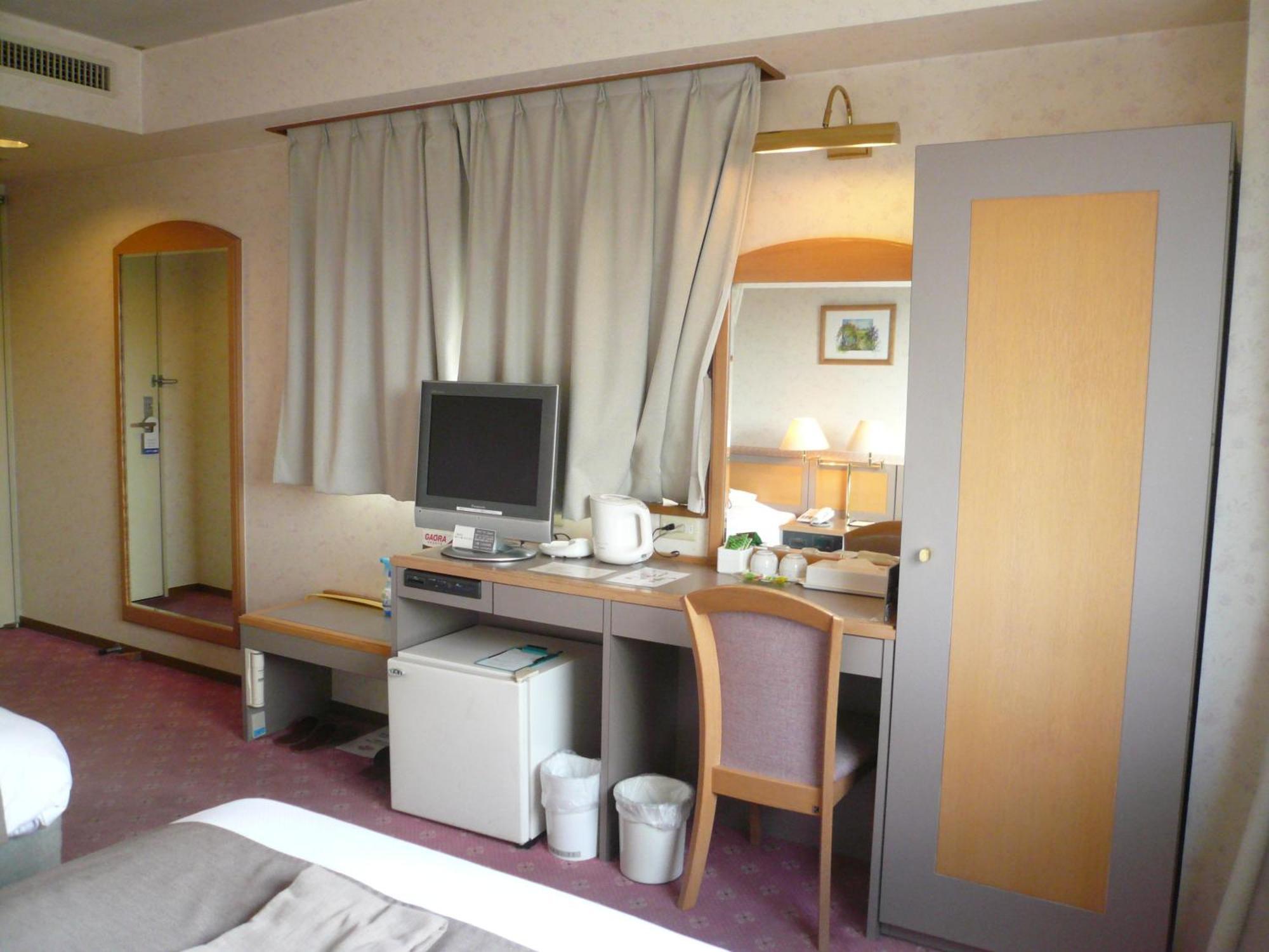 Takayama City Hotel Four Seasons Exterior foto